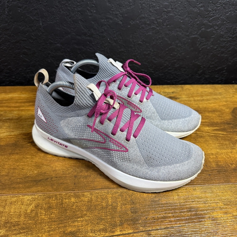 Brooks Levitate StealthFit 5.0 1203591B138 Grey Knit Running Shoes Womens 9.5